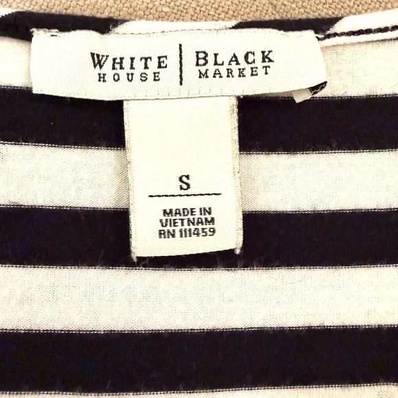 White House Black Market SS Top - Picture 8 of 9